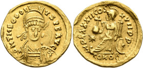 Theodosius II, 402-450. Solidus (Gold, 20 mm, 3.72 g, 6 h), Constantinopolis, 443-450. D N THEODOSI-VS P F AVG Helmeted, pearl-diademed and cuirassed ...