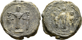 Romanos IV Diogenes, with Eudokia, Michael VII, Konstantios, and Andronikos, 1068-1071. Seal (Lead, 36 mm, 49.35 g, 12 h). ...AH S - IC - XC - ЄVΔOK C...
