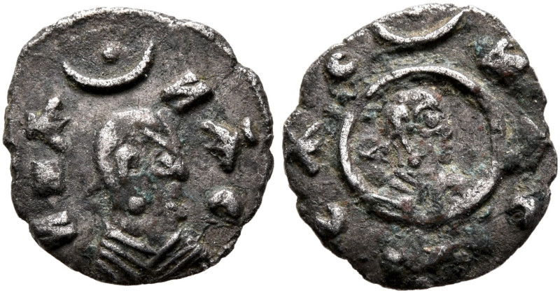Ezanas, circa 345-380. Argyros (Silver, 10 mm, 0.40 g, 12 h), pagan types, circa...