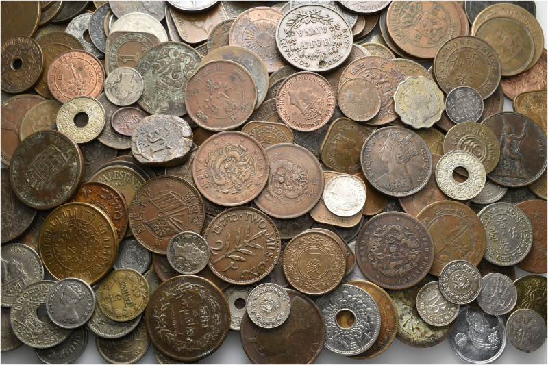 A lot containing 271 silver, bronze, copper nickel and aluminium coins. All: Asi...