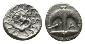 THRACE. Apollonia Pontika. Drachm (Late 5th-4th centuries BC). AR Silver Obv: Facing gorgoneion. Rev: Upright anchor; crayfish to left, A to right. Co...