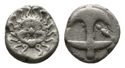THRACE. Apollonia Pontika. Drachm (Late 5th-4th centuries BC).AR Silver Obv: Facing gorgoneion. Rev: Upright anchor; crayfish to left, A to right. Con...