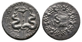 MYSIA. Pergamon. Q. Caecilius Metellus Pius Scipio, imperator, Cistophorus (49/8 BC). AR Silver. Obv: Q•METELLVS•PIVS• / SCIPIO IMPER Two snakes coile...