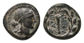 LYDIA. Sardes. (Circa 2nd-1st centuries BC) AE. Bronze
Obv: Laureate head of Apollo right.
Rev: ΣAPΔIA / NΩN. Club right within wreath; monogram Con...