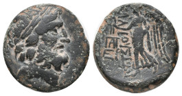 CILICIA, Elaioussa Sebaste (150-50 BC). AE. Bronze Obv: Head of Zeus right, wearing taenia.
Rev: EΛΑΙΟVΣΙΩΝ, Nike advancing left, holding wreath; two...