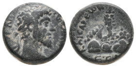 CAPPADOCIA. Caesarea. Lucius Verus (161-169). AE. Bronze
Obv : AVTOKPA OYHPOC. Laureate, draped and cuirassed bust right.
Rev : KAICAPEWN T Π APΓAIW...