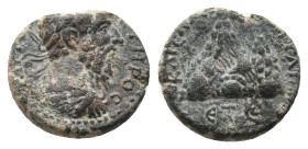 CAPPADOCIA. Caesarea. Lucius Verus (161-169). AE. Bronze
Obv : AVTOKPA OYHPOC. Laureate, draped and cuirassed bust right.
Rev : KAICAPEWN T Π APΓAIW...