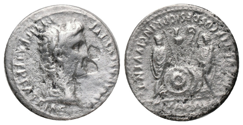 AUGUSTUS. Lugdunum. Denarius.(27 BC-14). AR
Obv: CAESAR AVGVSTVS DIVI F PATER P...