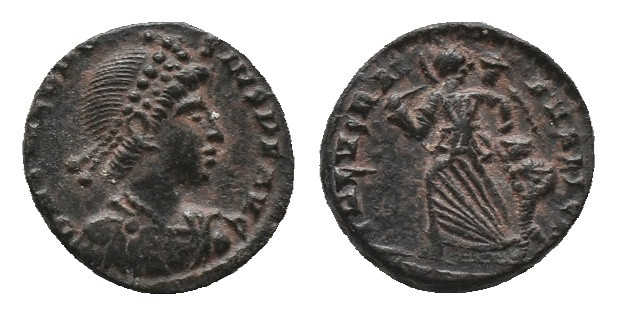 THEODOSIUS I. Cyzicus?. Follis. (392-395 AD). AE. Condition : Good very fine.
W...