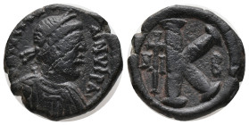 ANASTASIUS I. (491-518 AD). Constantinople.Half Follis. Obv : D N ANASTASIVS P P AVG. Diademed, draped and cuirassed bust right. Rev : Large K; cross ...