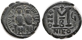 JUSTIN II with SOPHIA. (565-578 AD). AE. Follis Nicomedia Condition : Very fine. Weight : 12.87 gr
Diameter : 26.26 mm