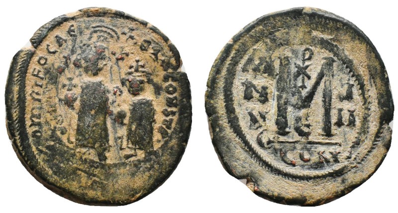 PHOCAS and LEONTIA. (602-610 AD). AE. Follis Constantinople Condition : Very fin...