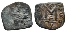 ARAB-BYZANTINE. Early Caliphate (636-660 AD). Imitation of a Follis of Heraclius (610-641 AD).
Condition : Good very fine.
Weight : 3.04 gr
Diamete...