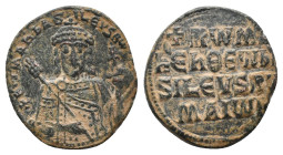 ROMANUS I., Constantinople. Follis. (920-944 AD). AE
Condition : Good very fine.
Weight : 6.72 gr
Diameter : 26.66 mm