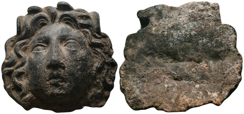 Collectable Items - Bronze aplique of medusa
502 GR 84.23 MM