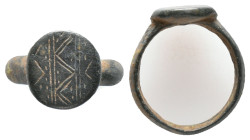 Collectable Items - Ring
4.68 GR 22.34 MM