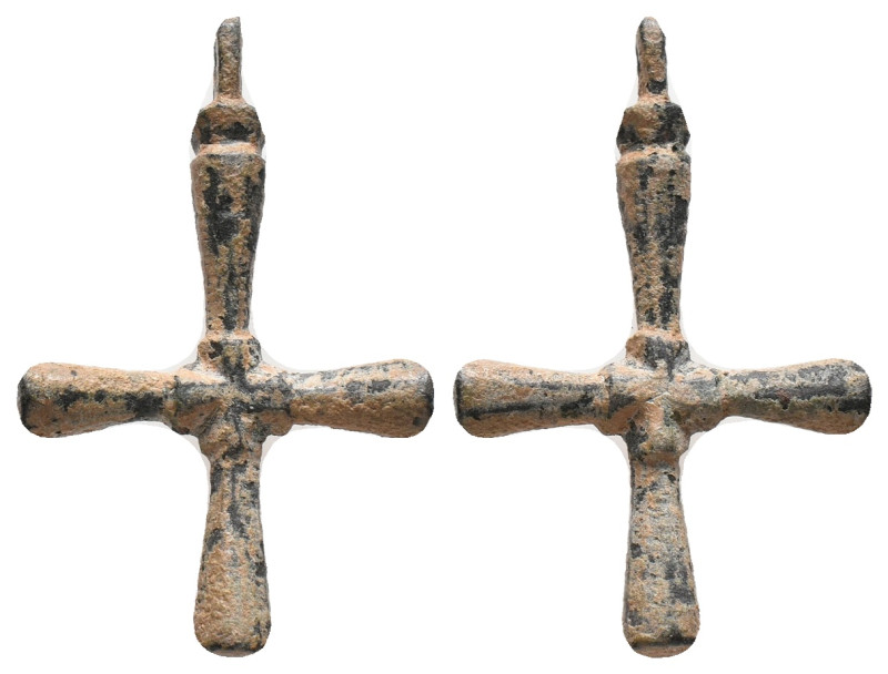 Collectable Items - Cross pendant
4.31 GR 35.16 MM