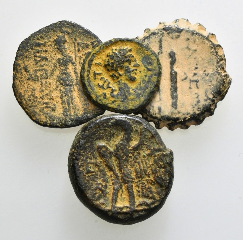 Group Lot Coins
Condition : See picture. No returns are accepted.