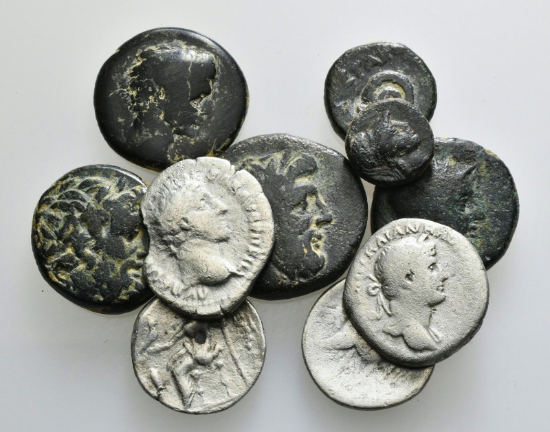 Group Lot Coins
Condition : See picture. No returns are accepted.