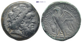 Ptolemaic Kingdom. , Ptolemy II 285-246 BC. Alexandria AE (26mm, 16.0 g)Laureate head of Zeus right. Rev: ΠΤΟΛΕΜΑΙΟΥ ΒΑΣΙΛΕΩΣ. Eagle standing left on ...