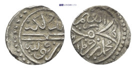 OTTOMAN EMPIRE. Murad II (824-848 AH / 1421-1444 AD) AR Akce. (11mm, 0.96 g)