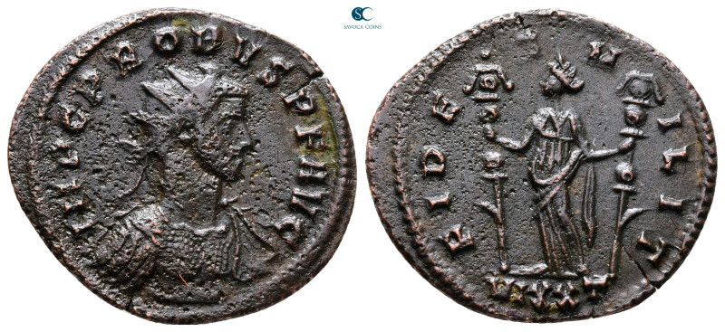 Probus AD 276-282. Ticinum
Antoninianus Æ

25 mm, 3,46 g



Very Fine