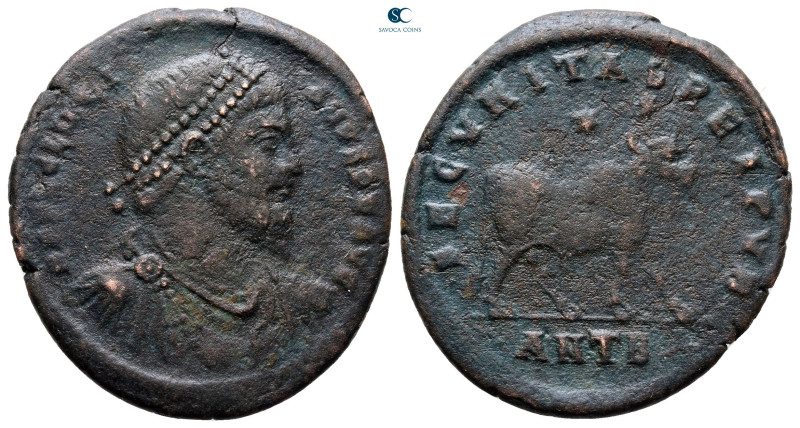 Julian II Apostate AD 360-363. Antioch
Double Maiorina Æ

29 mm, 7,50 g


...