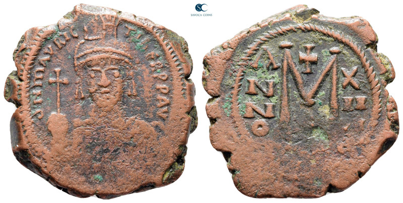 Maurice Tiberius AD 582-602. Constantinople
Follis or 40 Nummi Æ

31 mm, 12,7...