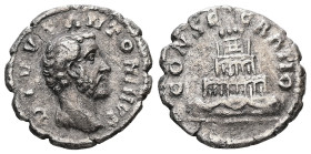 Divus Antoninus Pius, AD 161 Died. AR, Denarius. 2.45 g. 17.81 mm. Rome.
Obv: DIVVS ANTONINVS. Head of Antoninus Pius, bare, drapery on left shoulder,...