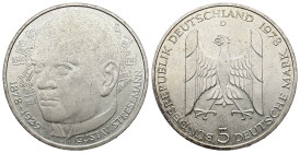 Germany. Gustav Stresemann. AR, 5 Mark. 11.23 g. 29.00 mm. 1978.
Obv: GUSTAV STRESEMANN / 1878 – 1929. Bust of left.
Rev: BUNDESREPUBLIK DEUTSCHLAND 1...