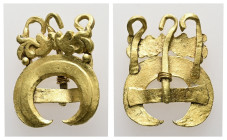 Greco-Roman gold ear ring (AD 3rd century)
Pendant earring: the upper part of the ornament is a crescentic plaque with a symmetrical series of volutes...