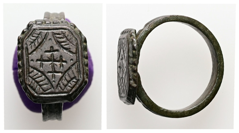 Medieval Crusader Knights bronze ring (AD 12th–13th centuries)
A Medieval Time o...