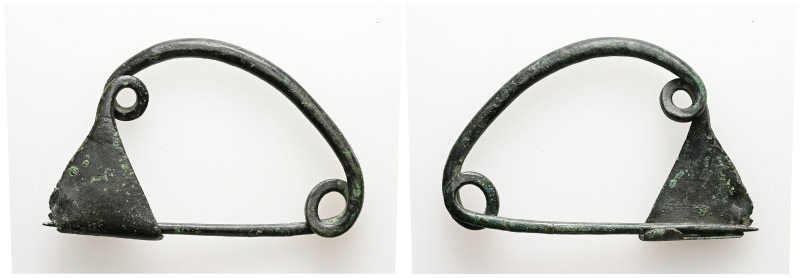 Roman bronze fibula (AD 1st–3rd centuries)
Weight: 13.74 g.
Diameter: 65.89 mm....