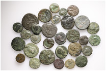 Lot of 30 unclassified. See picture. LOT SOLD AS IS, NO RETURNS.
