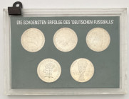Germania - Divisionale n.5 Valori 1974 "Mondiali di Calcio - FIFA World Cup" - In cofanetto

FDC

SPEDIZIONE IN TUTTO IL MONDO - WORDWIDE SHIPPING