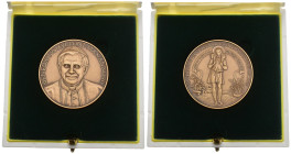Benedetto XVI (2005-2013) - Medaglia anno VII - AE - gr. 38,46; Ø mm 44 - Mont. 7 - in cofanetto e confezione di zecca

FDC

SPEDIZIONE IN TUTTO I...