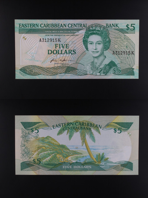 Caraibi Orientali - St. Kitts - banconota 5 dollari 1985 - P#18k

UNC

SPEDI...