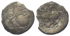Ostkelten. Transsilvanien. Typ 'Baumreiter'.

 Drachme (Silber). 2. Jhdt. v. Chr.
Vs: Stilisierter Kopf mit Lorbeerkranz rechts.
Rs: Stilisierter ...