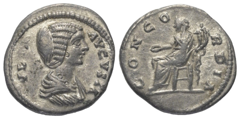 Iulia Domna (gest. 217 n. Chr.).

 Denar (Silber). 196 - 211 n. Chr. Laodiceia...