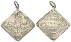 Religion. Wallfahrt.

 Anhänger (Silber). 1627.
Barokzeit.
Vs: Christus frontal stehend.
Rs: Vierzeilige Schrift und Jahr.

26 x 27 mm. 4,72 g....