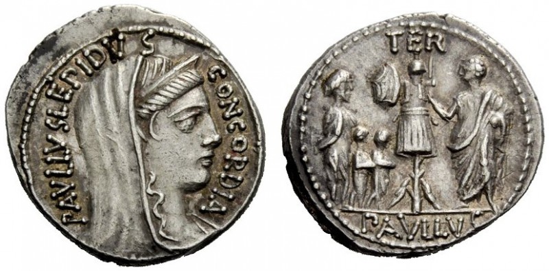 THE ROMAN REPUBLIC 
 L. Aemilius Lepidus Paullus. Denarius 62, AR 4.03 g. PAVLL...