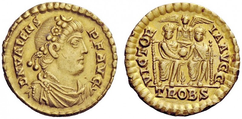LATE ROMAN COINAGE 
 Valens, 364 – 378 
 Solidus, Treveri circa 367-375, AV 4....