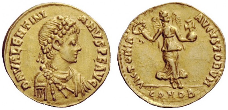 LATE ROMAN COINAGE 
 Valentinian II, 375 – 392 
 Tremissis, Constantinopolis 3...