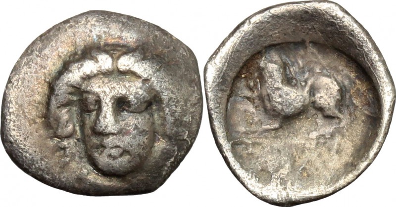 Greek Italy. Central and Southern Campania, Phistelia. AR Obol, 325-275 BC. D/ H...