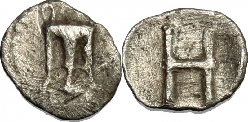 Greek Italy. Bruttium, Kroton. AR Hemiobol, 460-440 BC. D/ Tripod. R/ H. HN Ital...