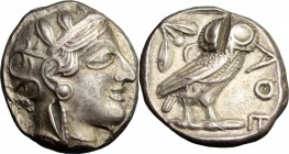 Continental Greece. Attica, Athens. AR Tetradrachm, 435-425 BC. D/ Head of Athena right, helmeted. R/ ΑΘΕ. Owl standing right, head facing; behind, ol...