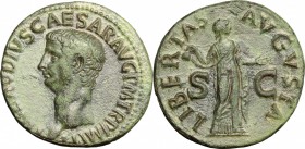 Claudius (41-54). AE As, 50-54. D/ Head of Claudius left, bare. R/ Libertas standing right, holding pileus. RIC (2nd ed.) 113. AE. g. 10.13 mm. 29.00 ...