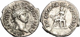 Trajan (98-117). AR Denarius, 98-99. D/ Head of Trajan right, laureate. R/ Vesta seated left, holding patera and torch. RIC 21. AR. g. 2.62 mm. 19.00 ...