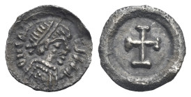 Heraclius, 610-641. Quarter Siliqua (Silver, 11.27 mm, 0.36 g). Ravenna. d N HЄRACLIVS AVG Diademed and draped bust right. Rev. Cross potent within wr...