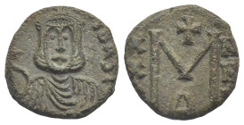Theophilus, 829-842. Follis (Bronze, 15.00 mm, 3.00 g). Syracuse. [ΘЄO-FILO]S bASI Crowned facing bust, wearing chlamys and holding globus cruciger. R...